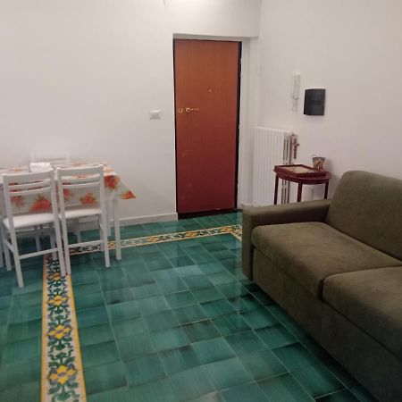 ساليرنو Let It B&B Apartment المظهر الخارجي الصورة